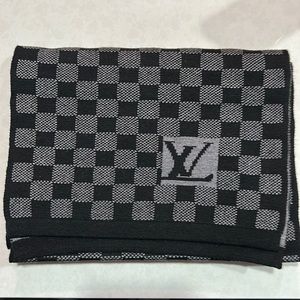 Louis Vuitton Scarf